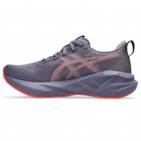 Кросівки для бігу жіночі Asics NOVABLAST 5 Greyish purple/Coral reef