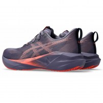Кросівки для бігу жіночі Asics NOVABLAST 5 Greyish purple/Coral reef
